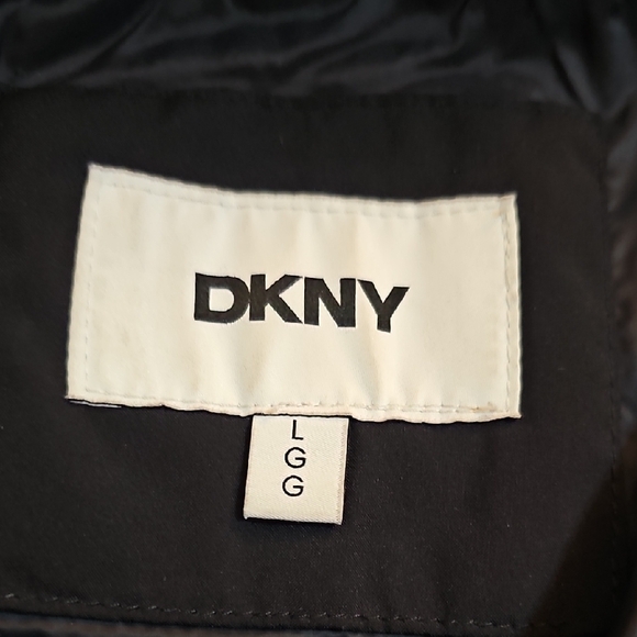 DKNY Black Quilted Hooded Puffer Coat - Picture 9 of 14